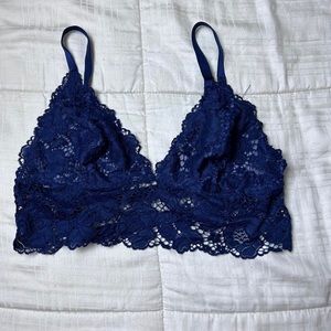 Navy Blue Victoria secret light lace bralette bra Never worn